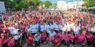 Un éxito zumbaton rosa en Victoria