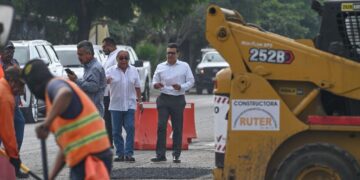 Con bacheo, mejora la ruta comercial de Teocaltiche