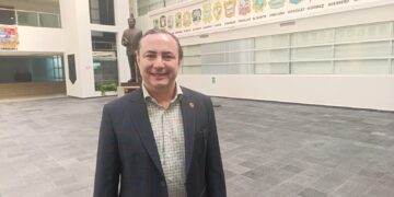 Diputados eligen a Sergio Ojeda como presidente de la mesa directiva del Congreso 