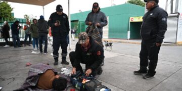 Asiste PC de Victoria a 17 personas por frío extremo