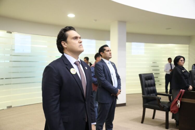 Pide Humberto Prieto a ciudadanos acudir a las sesiones públicas del Congreso