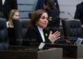 Positivo, prohibir redes sociales a menores de 16: Diputada local