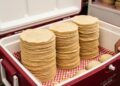 Frenan amenaza de multas contra vendedores de tortillas en Tamaulipas