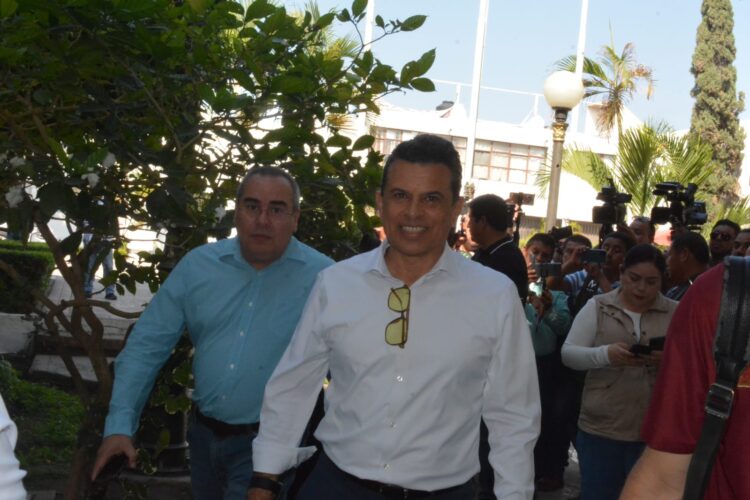 Capacitarán y crearán bolsa de empleo para trabajadores de la construcción en Victoria