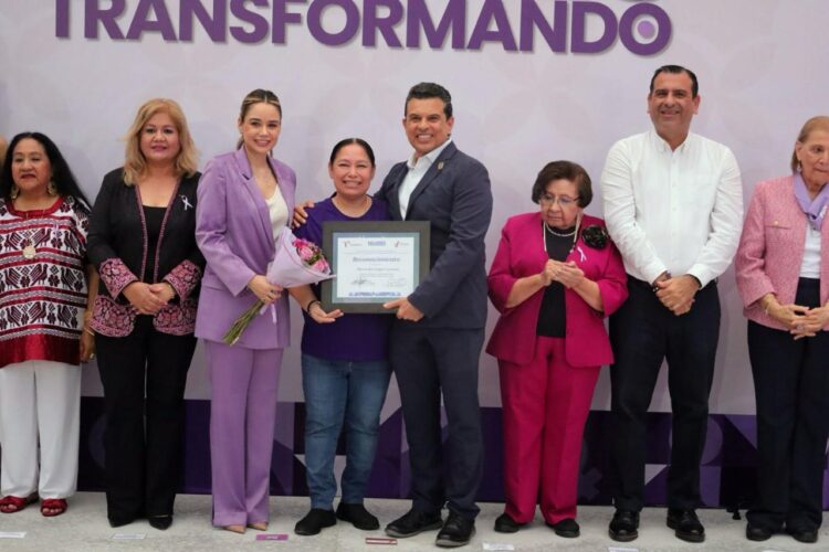 Con su fuerza y capacidad, las mujeres transforman a Victoria: Lalo Gattás
