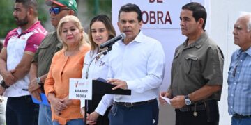 Arranca Lalo Gattás remodelación del parque de softbol de la Miguel Alemán