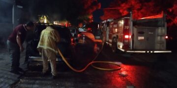 Incendios movilizan a Bomberos en dos colonias de Victoria