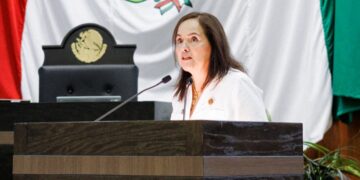 Busca Diputada Yuriria proteger a estudiantes de títulos fraudulentos