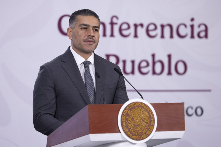 Harfuch: nunca hubo señales contra Rocha Moya