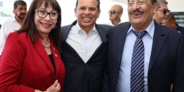 Son maestras y maestros pilares de la sociedad: Gáttas.