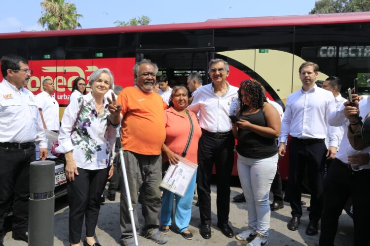 Pone en marcha Américo histórica modernización del transporte público en Tamaulipas