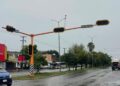 Semáforo fuera de servicio en cruce de alta circulación en Victoria