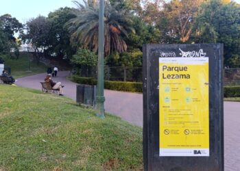 Parque Lezama, el histórico rincón de Buenos Aires donde nació la memoria de la ciudad