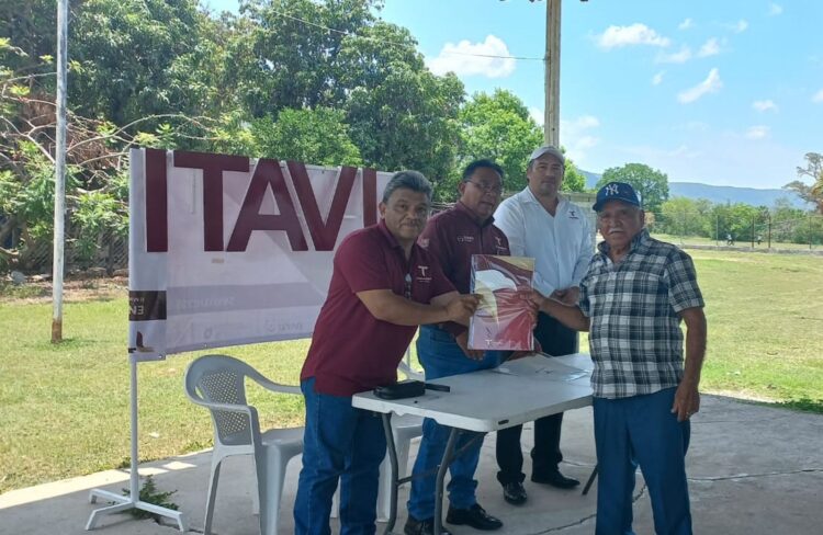 Consolida ITAVU el patrimonio de familias con escrituras y terrenos