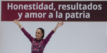 Dos años de aplausos… y de cuentas pendientes