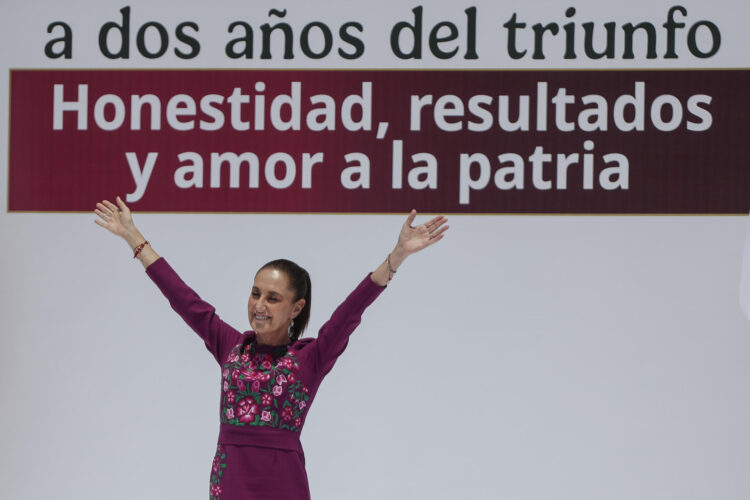 Dos años de aplausos… y de cuentas pendientes