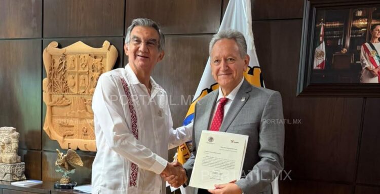 Designa gobernador Américo Villarreal a Ricardo Guerrero como nuevo secretario de Salud