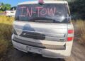 Derrapan dos camionetas de caravana extranjera en Jiménez