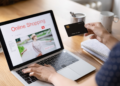Llaman a comprar en línea con precaución