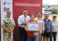 Entrega Lalo Gattás apoyo alimentario a familias de Victoria
