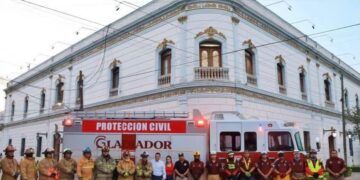 Capacita Gobierno de Victoria a Bomberos y Paramédicos para fortalecer respuesta a emergencias