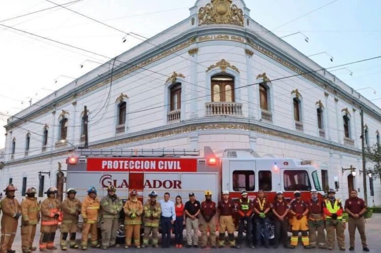 Capacita Gobierno de Victoria a Bomberos y Paramédicos para fortalecer respuesta a emergencias