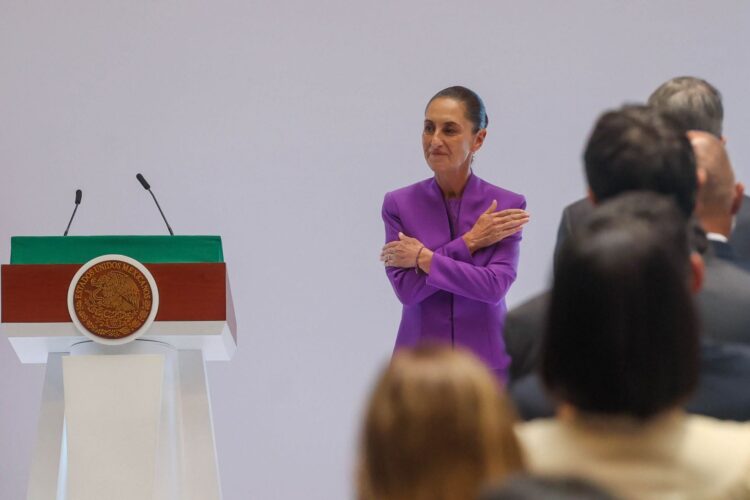 Sheinbaum entrega Segundo Informe y defiende soberanía nacional