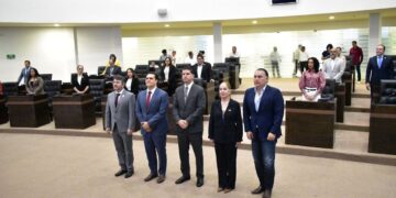 Mueve el Congreso su Secretaría General entre versiones de cambios políticos