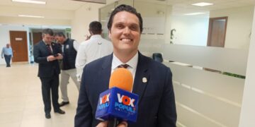 Llama Humberto Prieto a dejar la «grilla»  politica fuera del Congreso