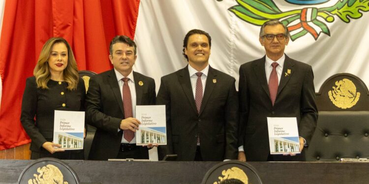 Hace historia Humberto Prieto con  primer  informe de labores del Congreso