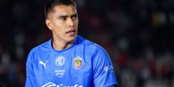 Raúl Rangel llega a 100 partidos con Chivas y afianza su trayectoria